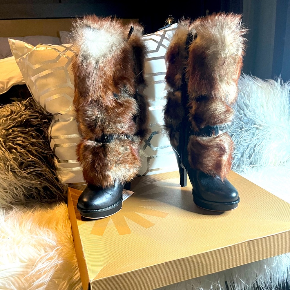 UGG Real Fur Platform boot